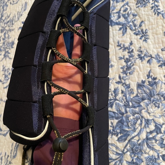 Protective Riding Vest - Picture 4 of 10